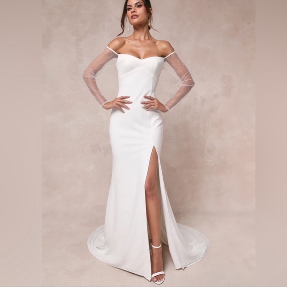 Lulus Dresses & Skirts - Lulus Eternally Beloved off the shoulder wedding gown XS